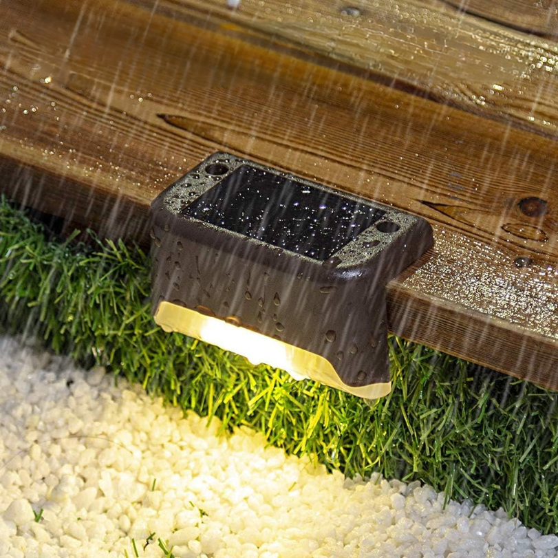 Ledsen™ EcoLight: Zonne-Energie Aangedreven Buitenlamp